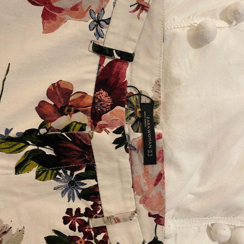 Zara floral pants